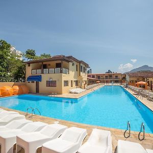 Hotel Mar No Centro De Caraguatatuba E 50 Metros Da Praia